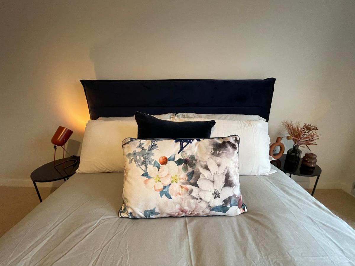 Stunning 2-Bed Apartment In Bristol With Parking Eksteriør billede