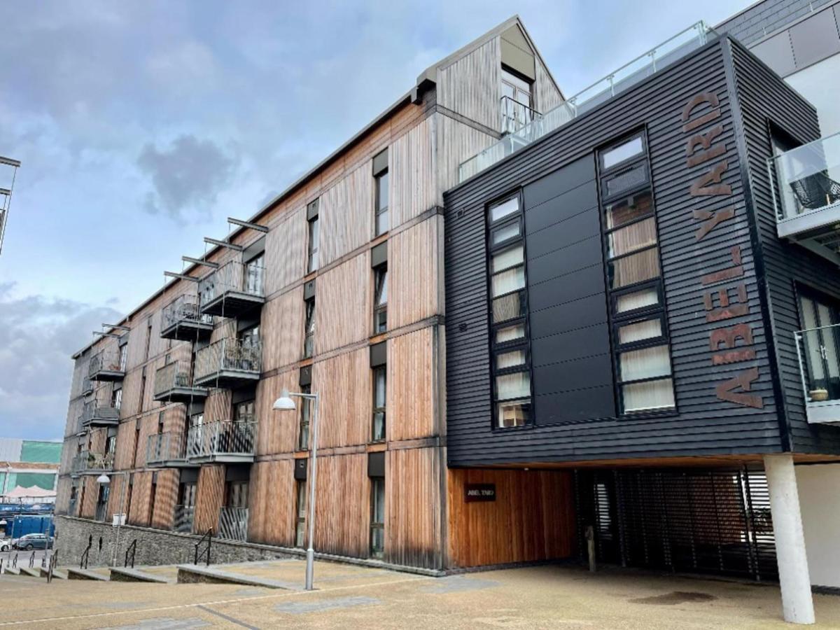 Stunning 2-Bed Apartment In Bristol With Parking Eksteriør billede